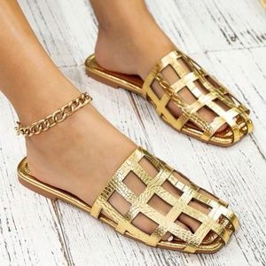 Women gold crocodile slide sandals